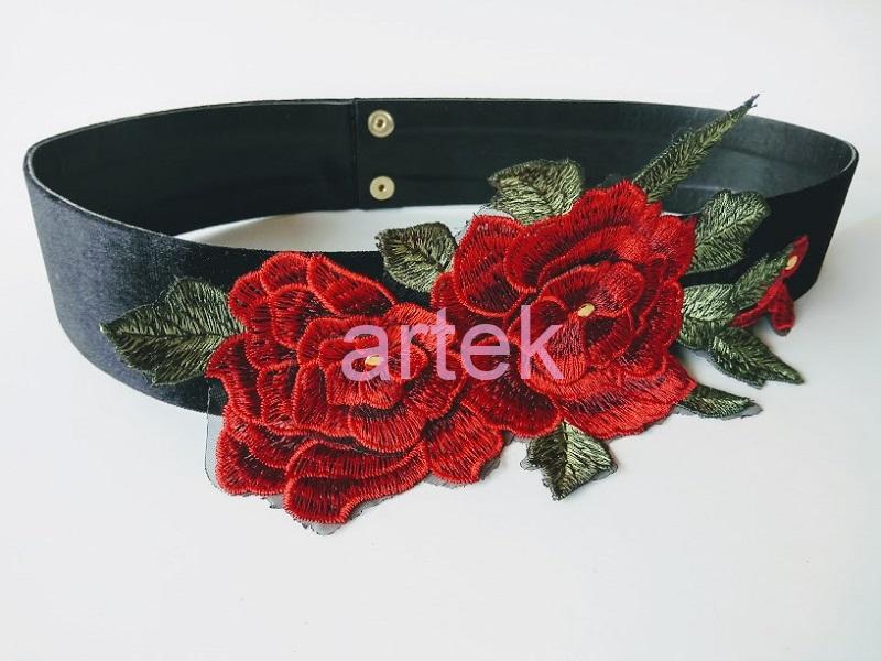 IMPERIAL  5 cm whide velvet fabric self covered belts with flower embroidery  