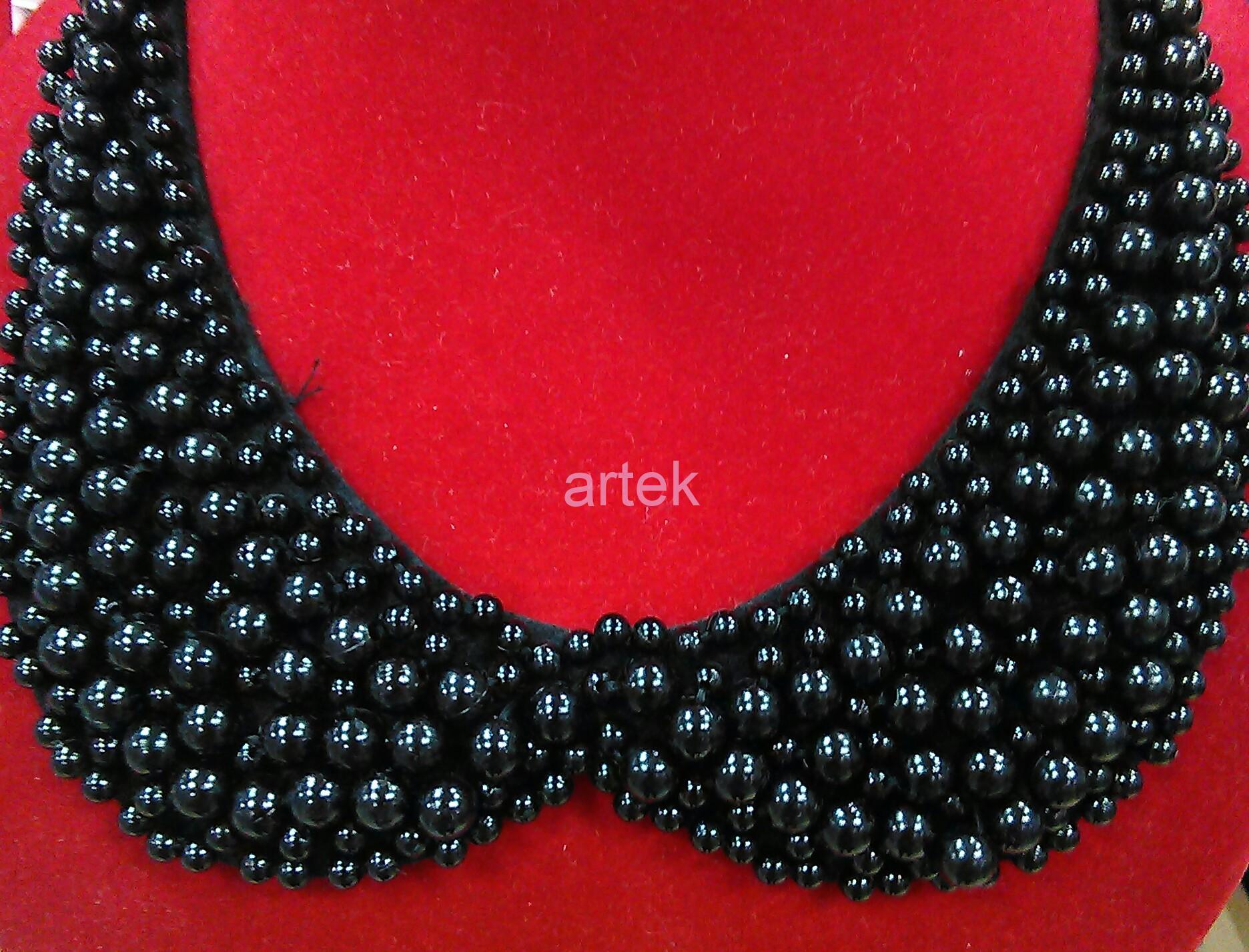 MARIA neck trim beads and lobster for closure at back,made by Artek factory